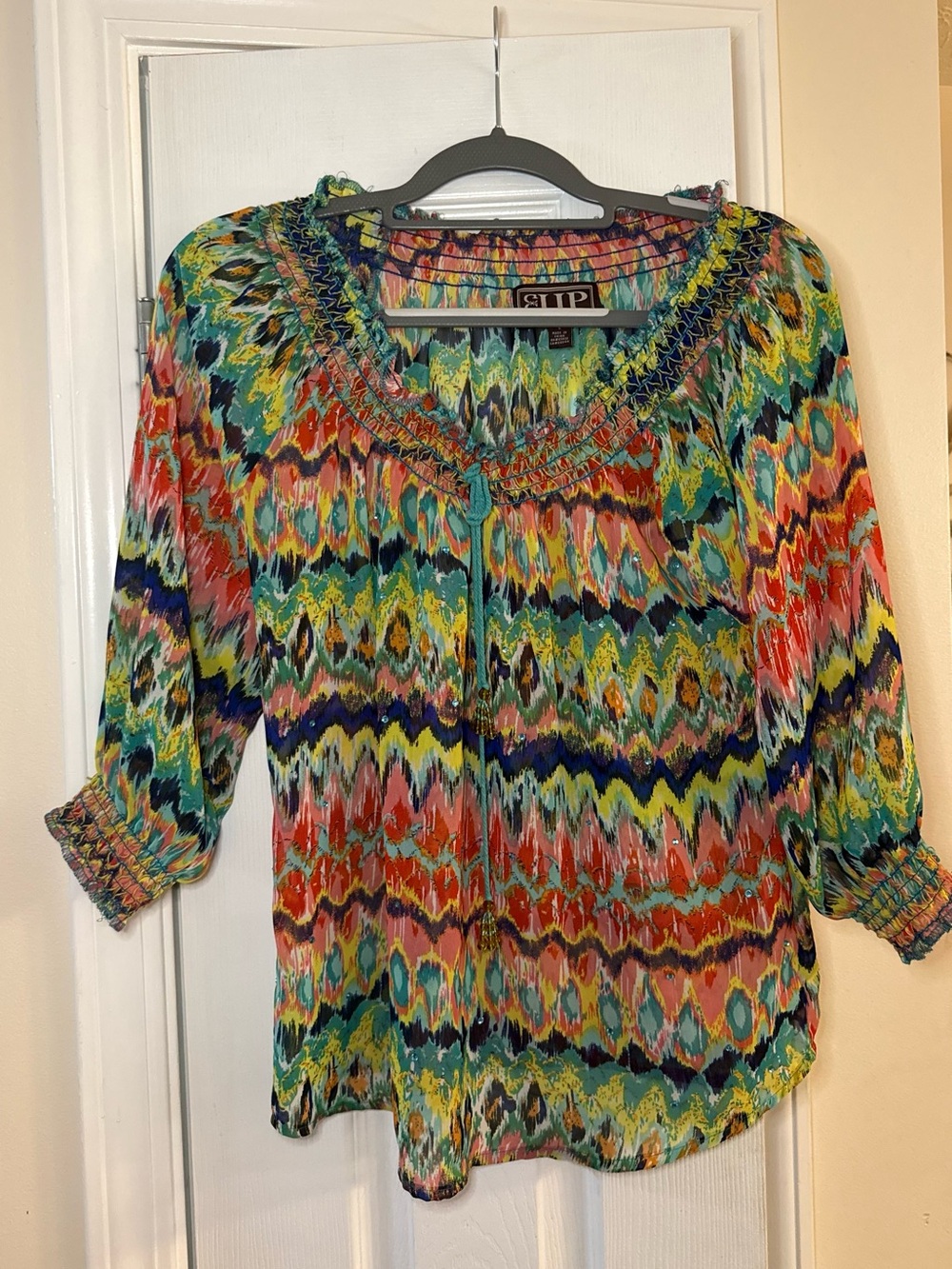 Cowgirl Up Colorful Boho Ikat Peasant Blouse Rhinestone Tie Front Size S